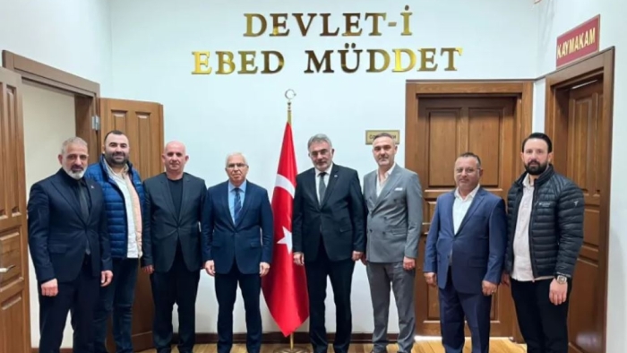 DARICA ARDAHANLILAR DERNEĞİ’NDEN KAYMAKAM DÖNMEZ’E HAYIRLI OLSUN ZİYARETİ